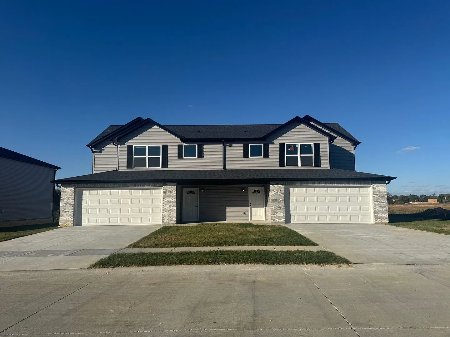 Parkview Estates — Photo 1