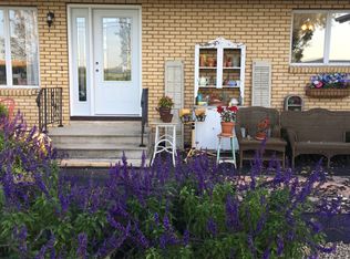 9068 600th Ave, Wells, MN 56097