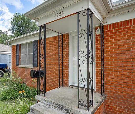 2nd image of 4228 NW 15th St