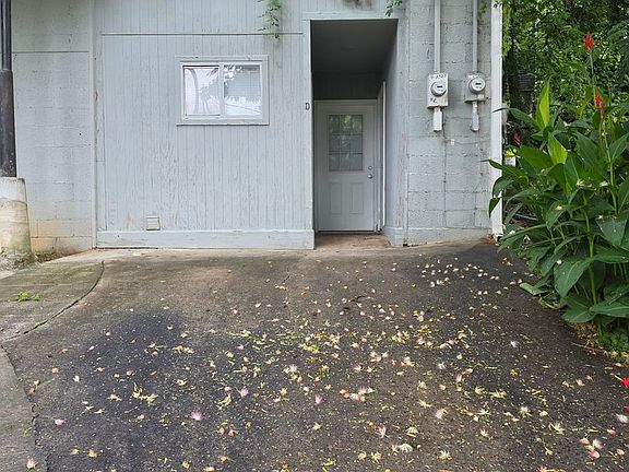 2nd image of 624 Sewanee St