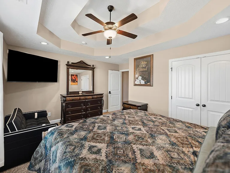 3747 Windmill Dr — Photo 15