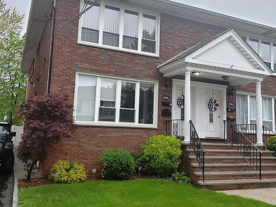 2nd image of 66 Beech St #1L