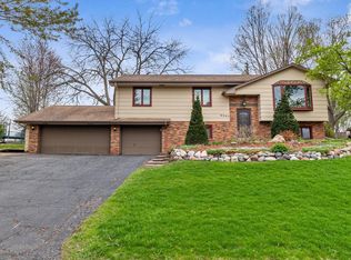 10305 Morris Rd, Bloomington, MN 55437