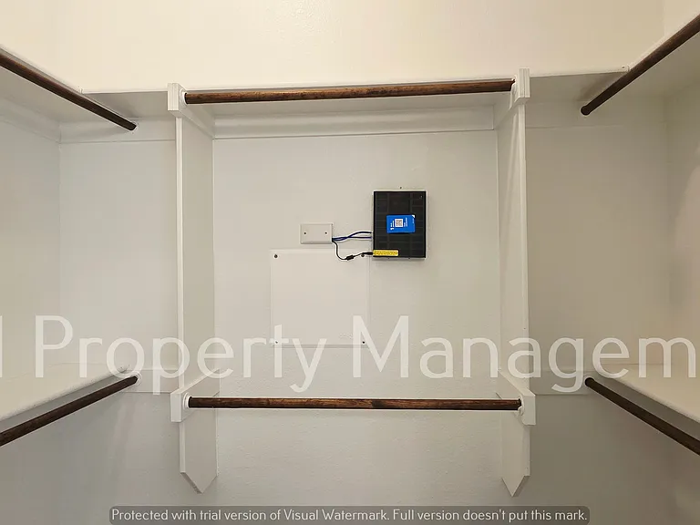 13222 Bee St — Photo 24