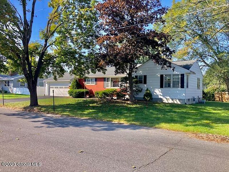 2nd image of 71 Harrison Avenue