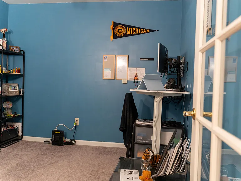 1825 Latimer Dr — Photo 23