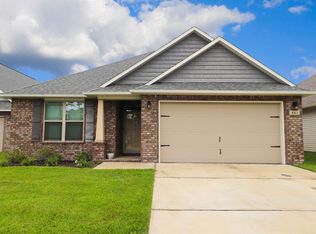 841 Oak Alley, Pensacola, FL 32506