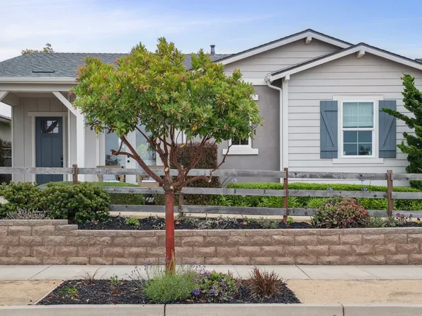 621 Santa Lucia Way, Marina, CA 93933
