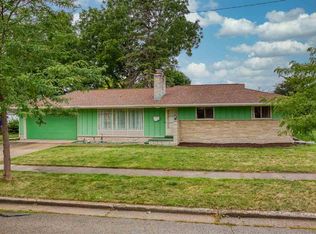 2417 N Union St, Appleton, WI 54911