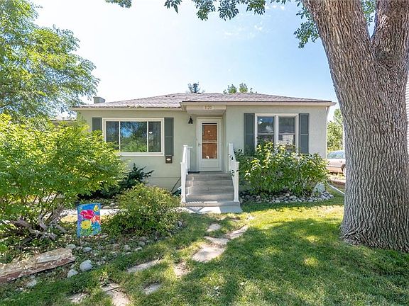 2nd image of 1120 Terry Ave