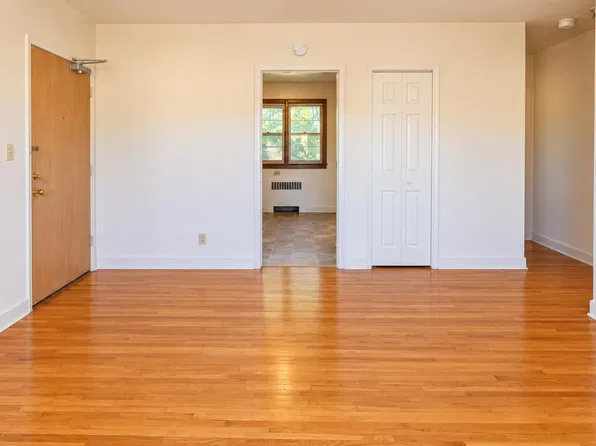 1837 Randolph Ave APT 11, Saint Paul, MN 55105