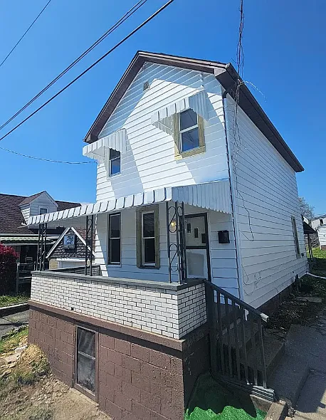 3 bed, 1136 sqft, $1,299 — Photo 1
