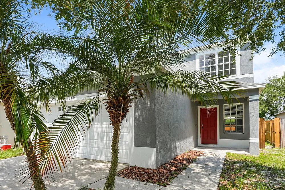 4 bed, 2.0 bath, 1502 sqft, $2,290 — Photo 4