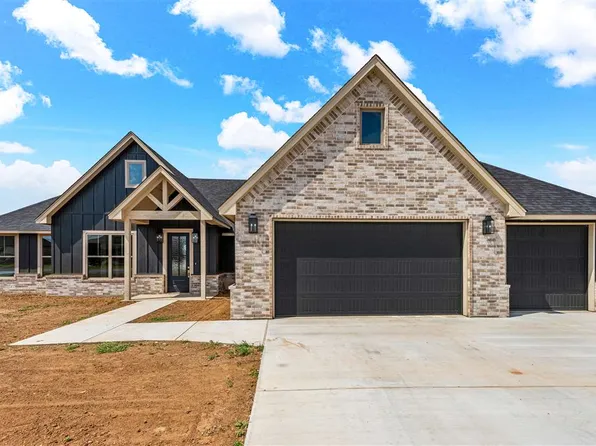 5602 NE Minnow Ln, Elgin, OK 73538