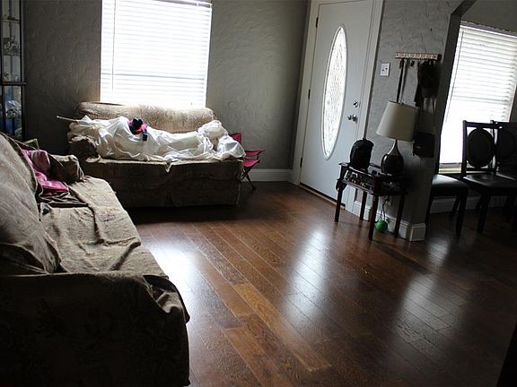 5th image of 5903 Parkdale Dr