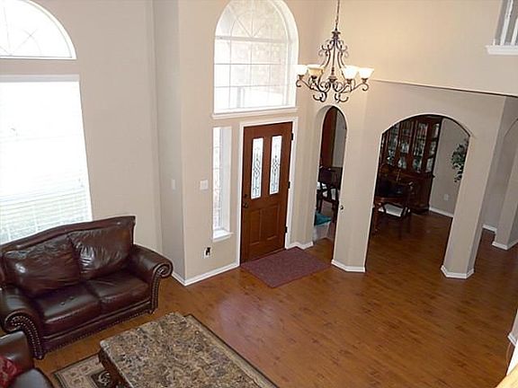 3rd image of 1417 Tartan Dr