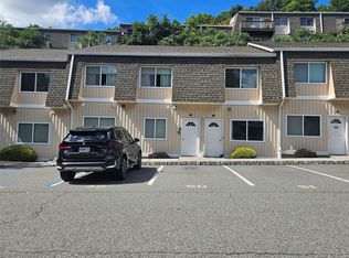 12 Pavilion Rd Unit 5, Suffern, NY 10901