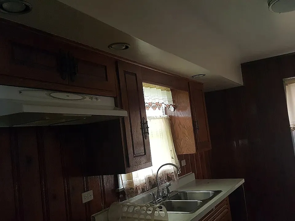 16764 Orchard Ridge Avenue — Photo 3