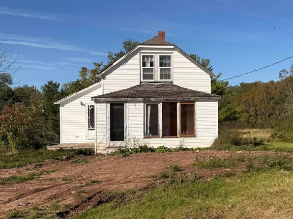 104 North St, Cumberland, NS B0M 1X0