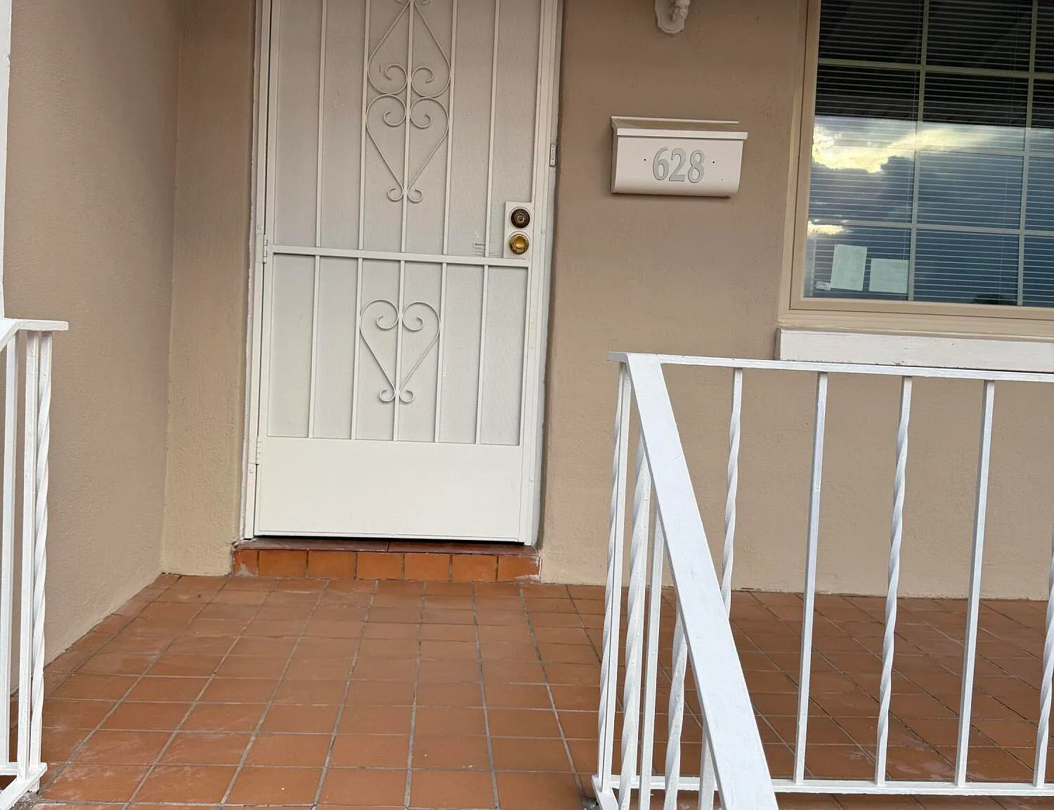 3 bed, 1.0 bath, 1286 sqft, $1,400 — Photo 3