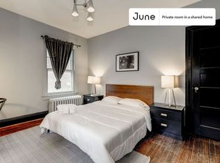 2270 Cathedral Ave NW #1-2C, Washington, DC 20008