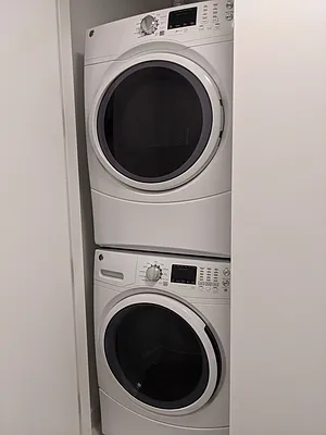 Rented by Douglas Elliman | media 27