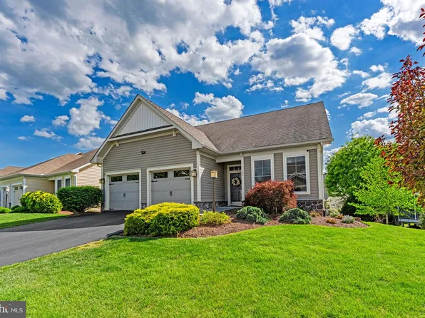 109 Tutelo Ln, Lake Frederick, VA 22630