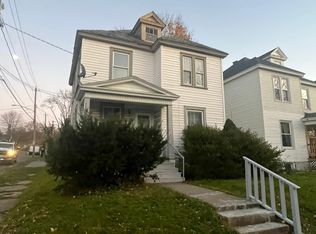 1688 Avenue B, Schenectady, NY 12308