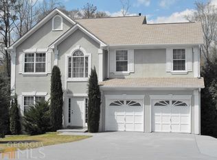 770 Walnut Creek Dr, Lilburn, GA 30047