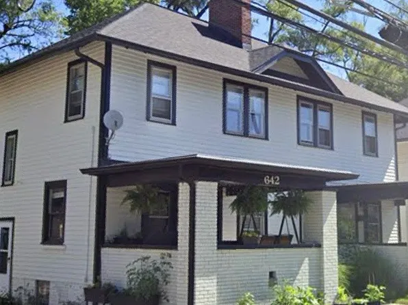 644 E 54th St, Indianapolis, IN 46220