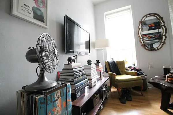 Rented by Platinum Properties | media 17