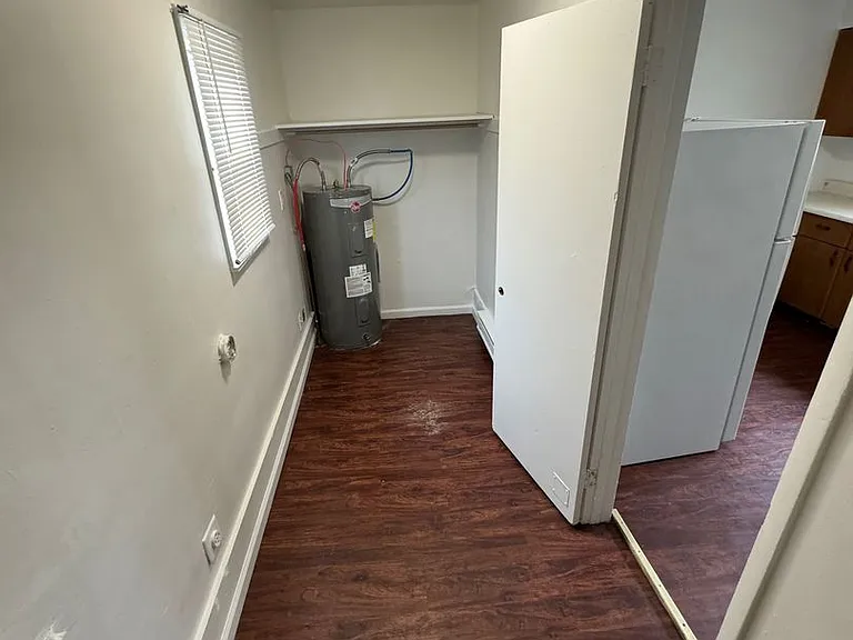 907 Union Ave — Photo 17