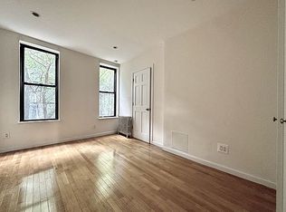 432 W 38th St APT 2E, New York, NY 10018