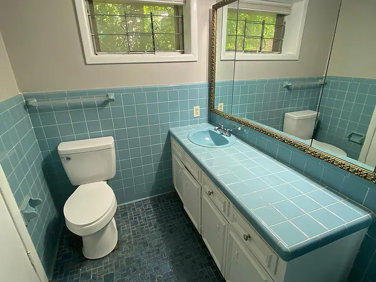 1346 Wedgewood Dr — Photo 9