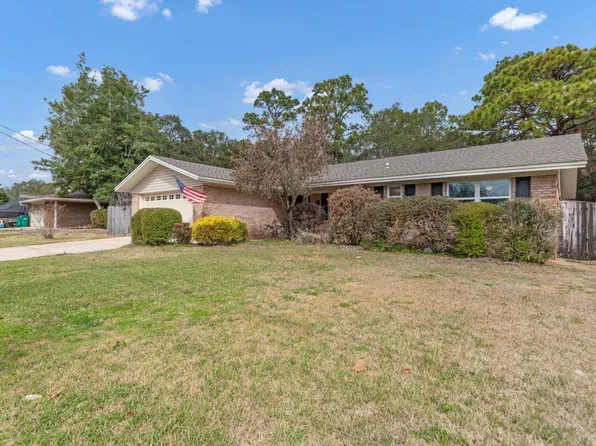 129 12th Ave, Shalimar, FL 32579