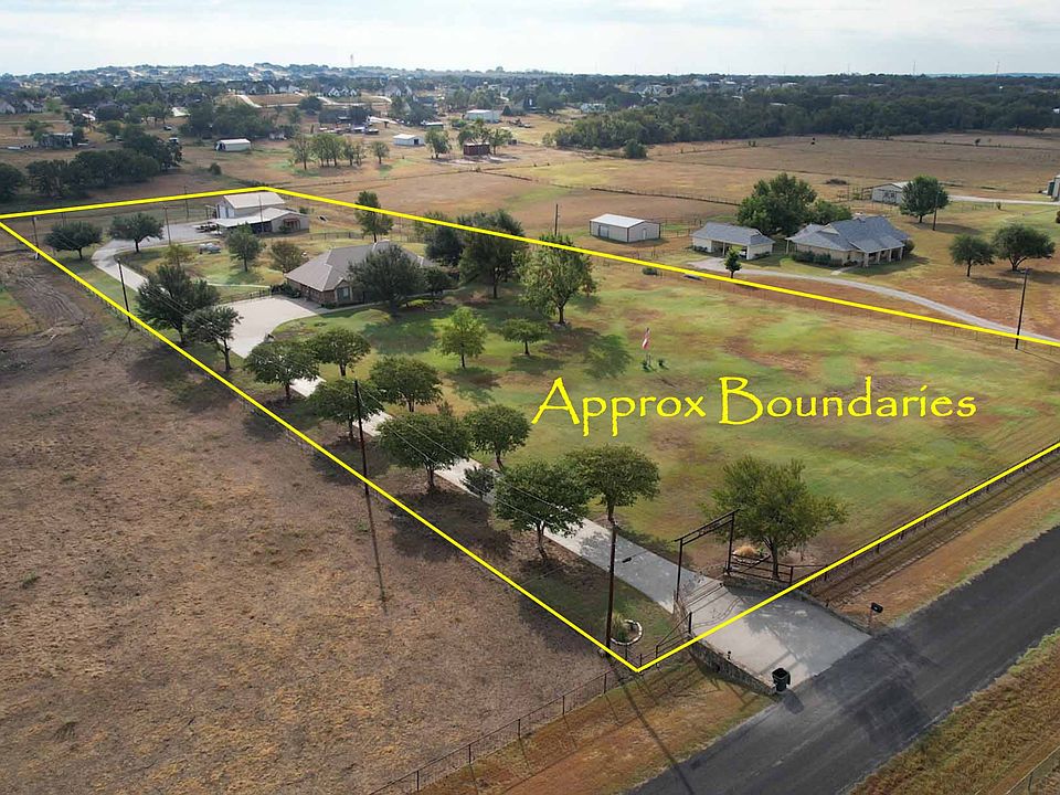 1st image of 272 Edward Farris Rd