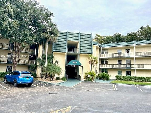 3rd image of 9080 Lime Bay Blvd APT 310