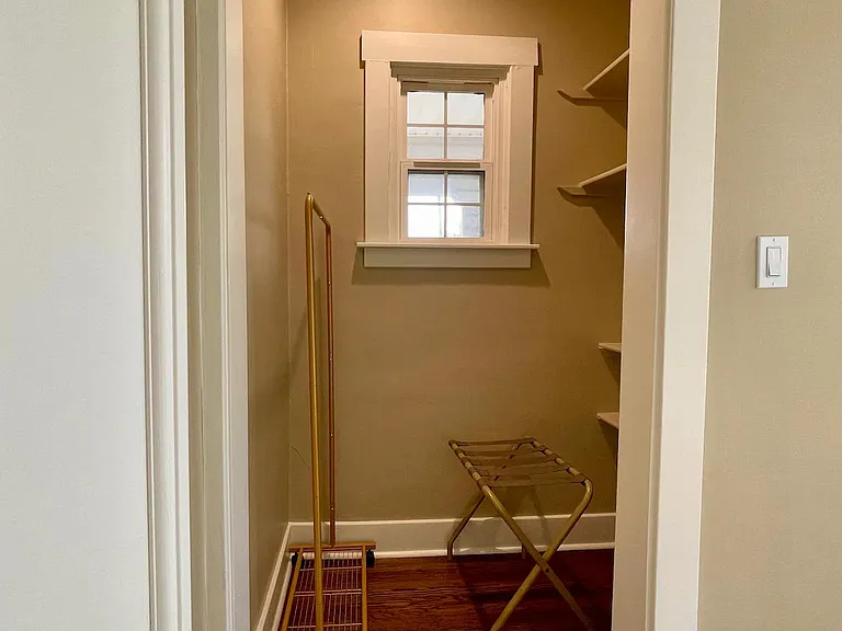 4362 Mason St — Photo 13