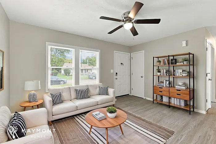 4 bed, 2.0 bath, 1222 sqft, $1,720 — Photo 4