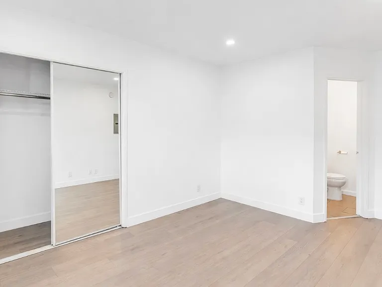 1837 N La Brea Ave #3 — Photo 7
