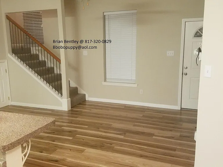 1000 N Riverside Dr #2 — Photo 11