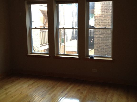4th image of 6305 N Talman Ave #2