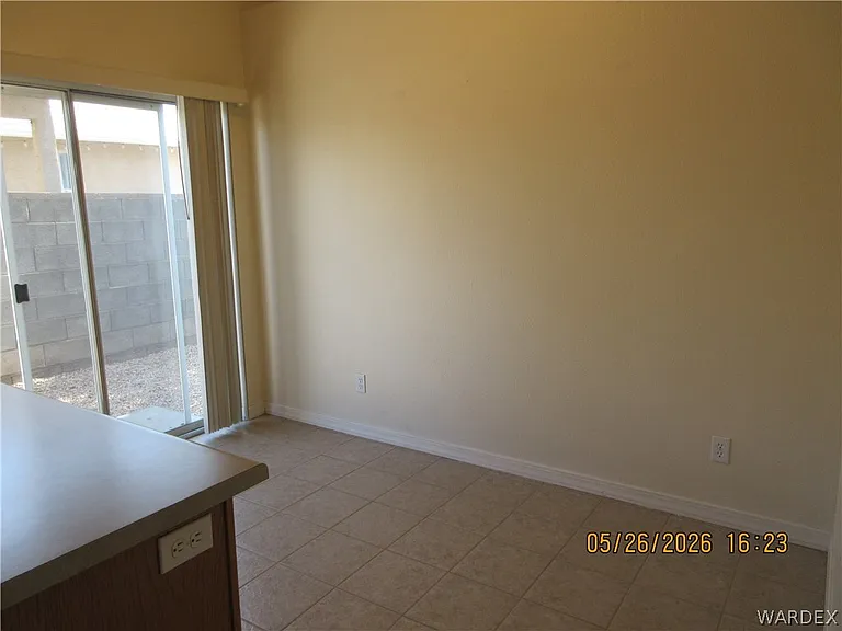 3279 N Eagle Rock Rd — Photo 3