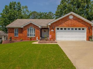 2000 Wagon Wheel Dr, Little Rock, AR 72211