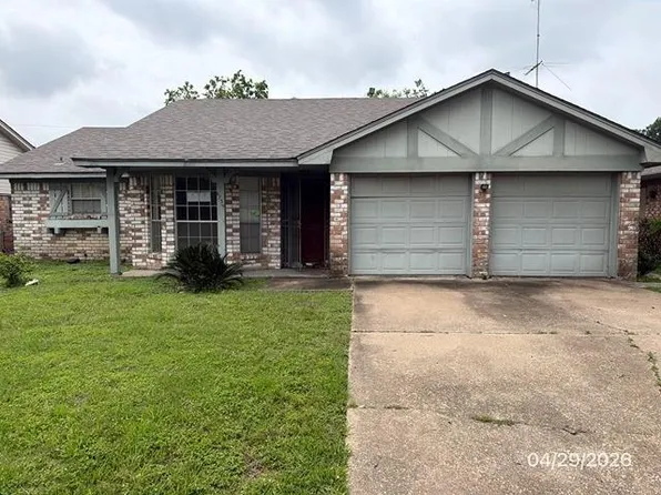 6235 Leaf Arbor Dr, Houston, TX 77092