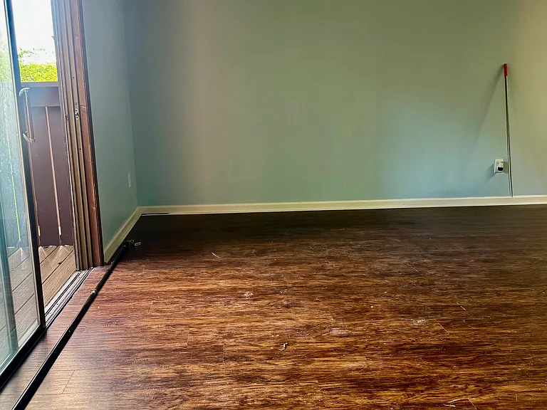 3265 Mayfield Rd #30 — Photo 4