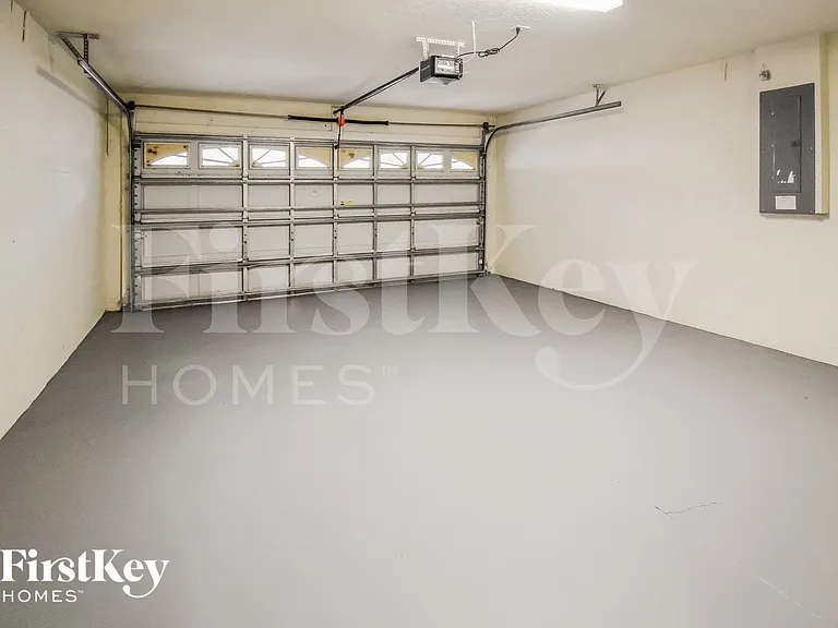 722 Parsons Pointe St — Photo 14