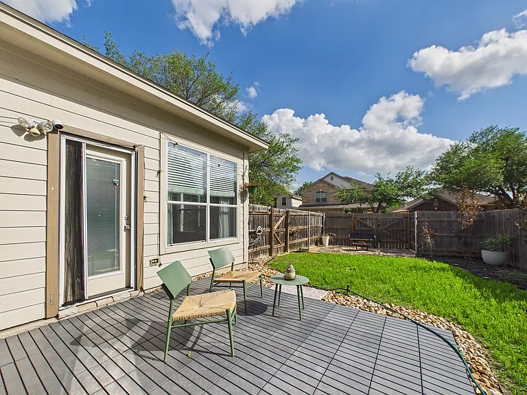 10216 Wind Cave Trl — Photo 37
