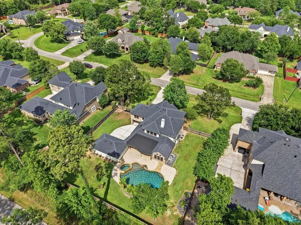 13212 Misty Sage Dr, Conroe, TX 77302