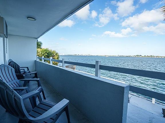 3rd image of 7931 East Dr Unit 404-7931-4